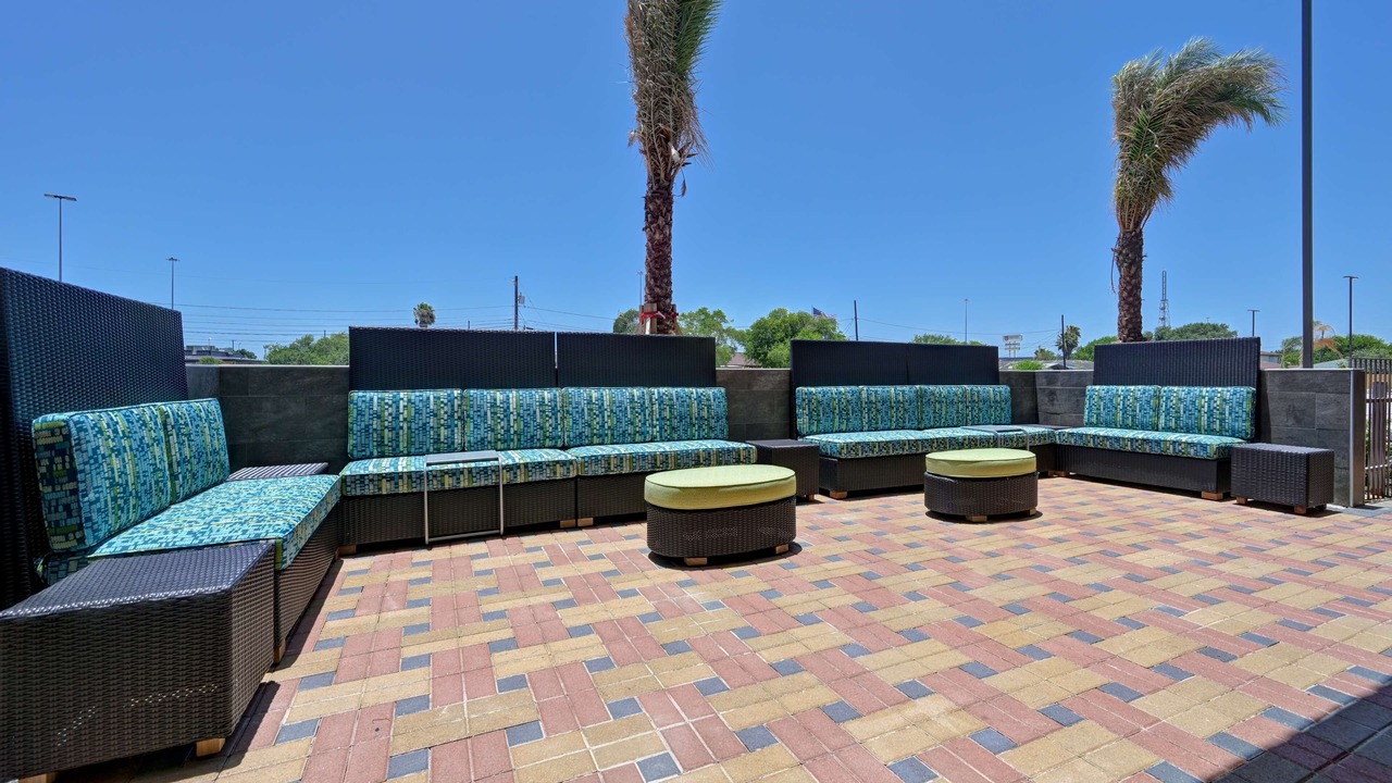 Photo of Patio Balcony in Central City