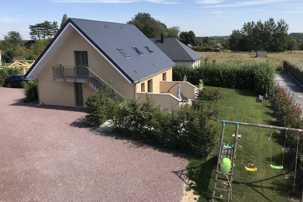 Photo of Outdoor in Ablon