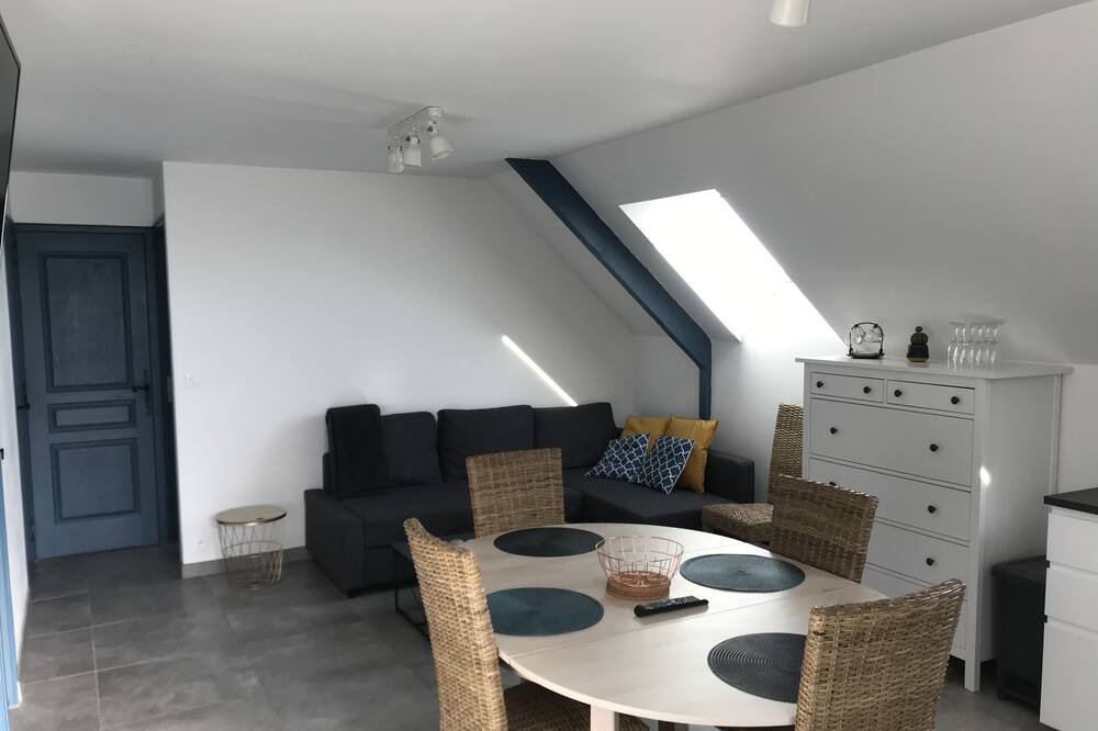 Photo of Livingroom in Ablon