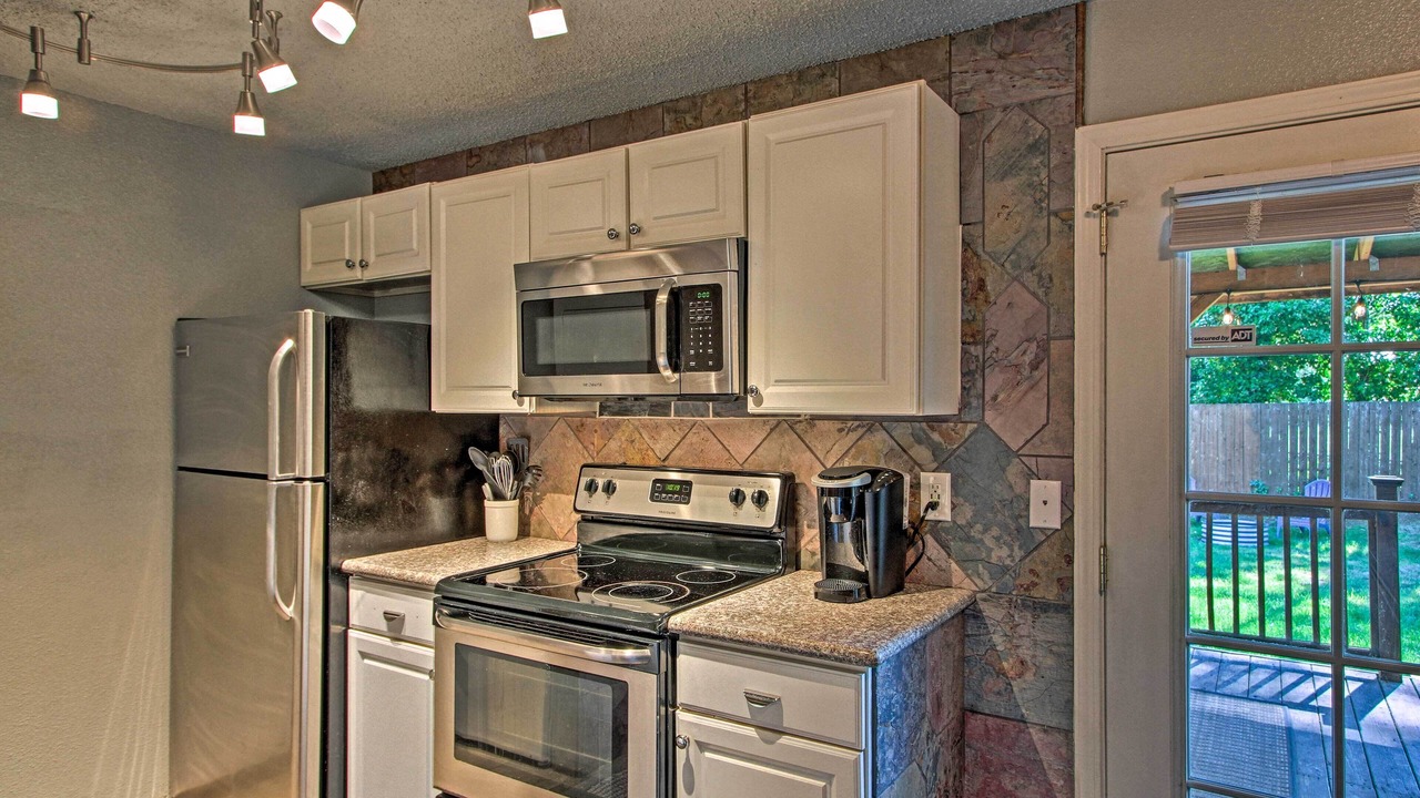 Photo of Kitchen in McChord Field