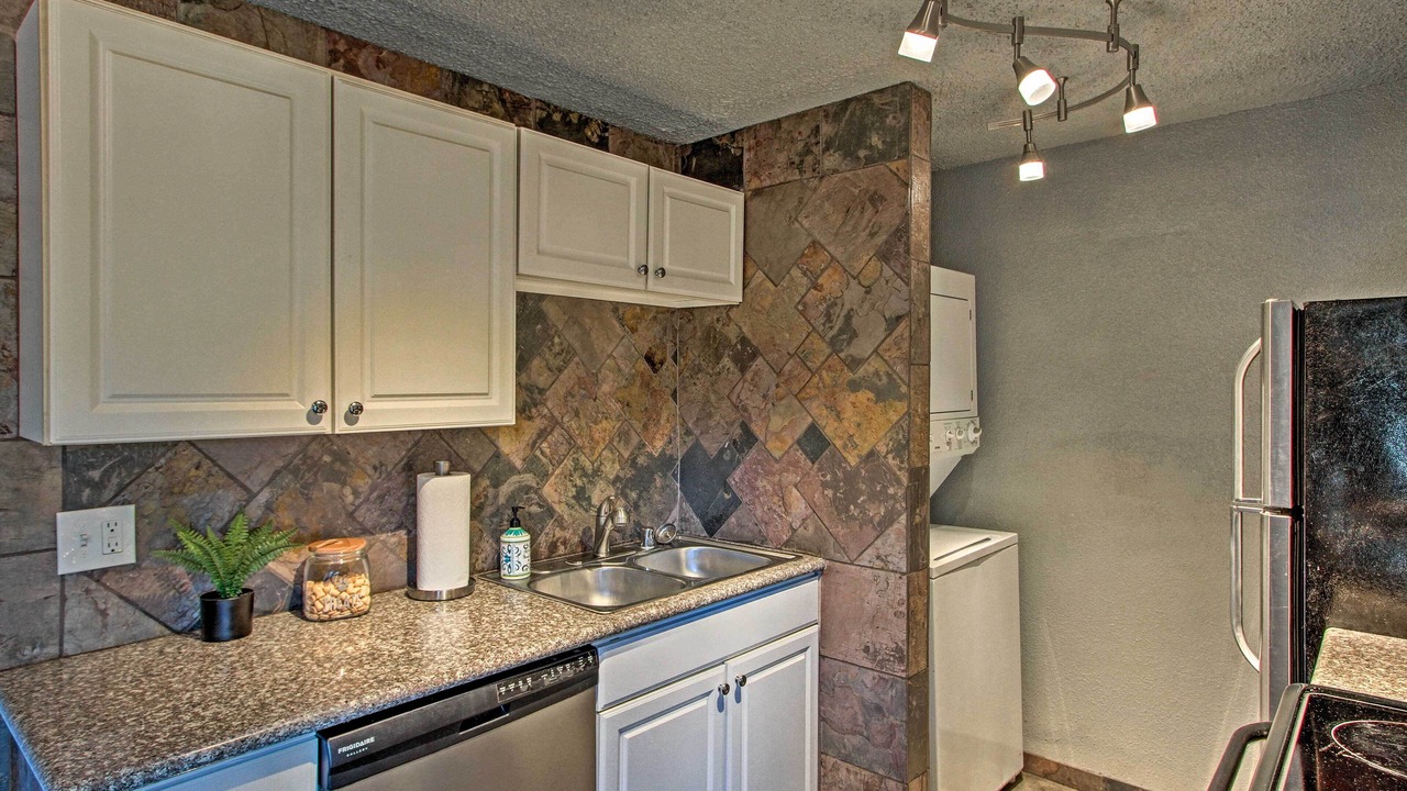 Photo of Kitchen in McChord Field