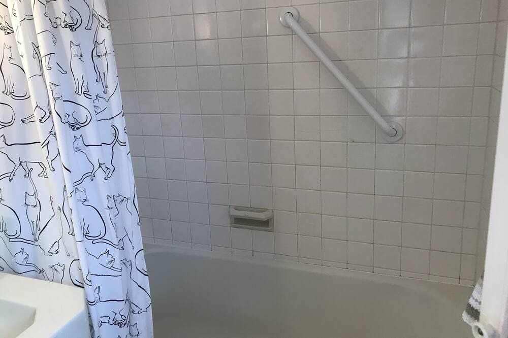 Photo of Bathroom in Utica