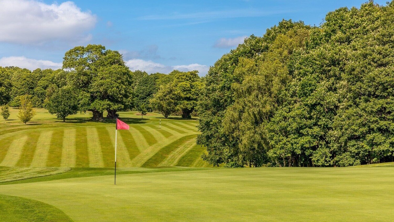 Photo of Others in Easebourne