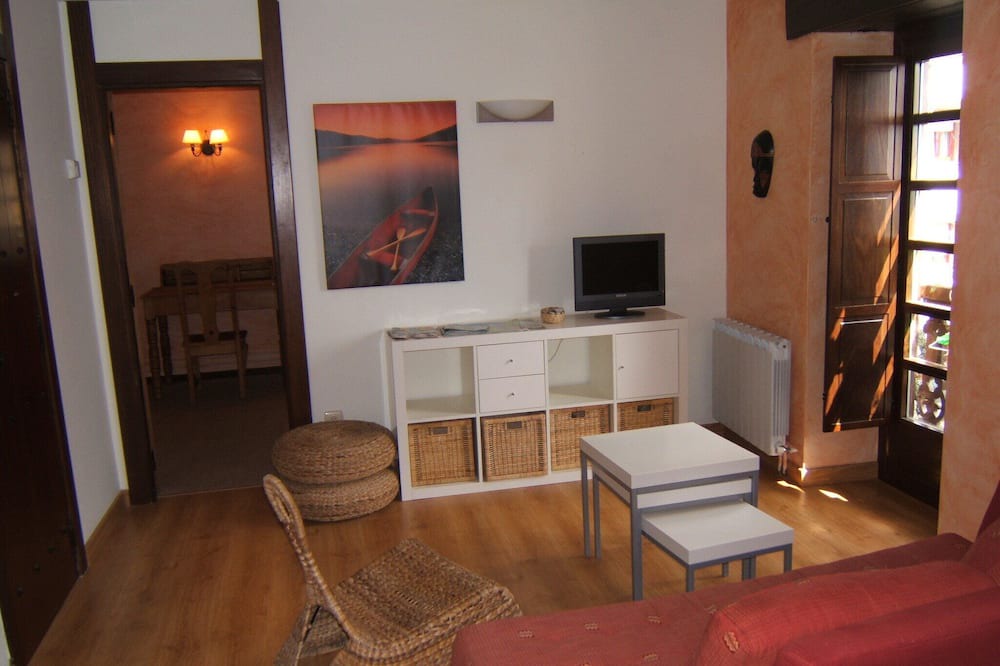 Photo of Livingroom in Aia