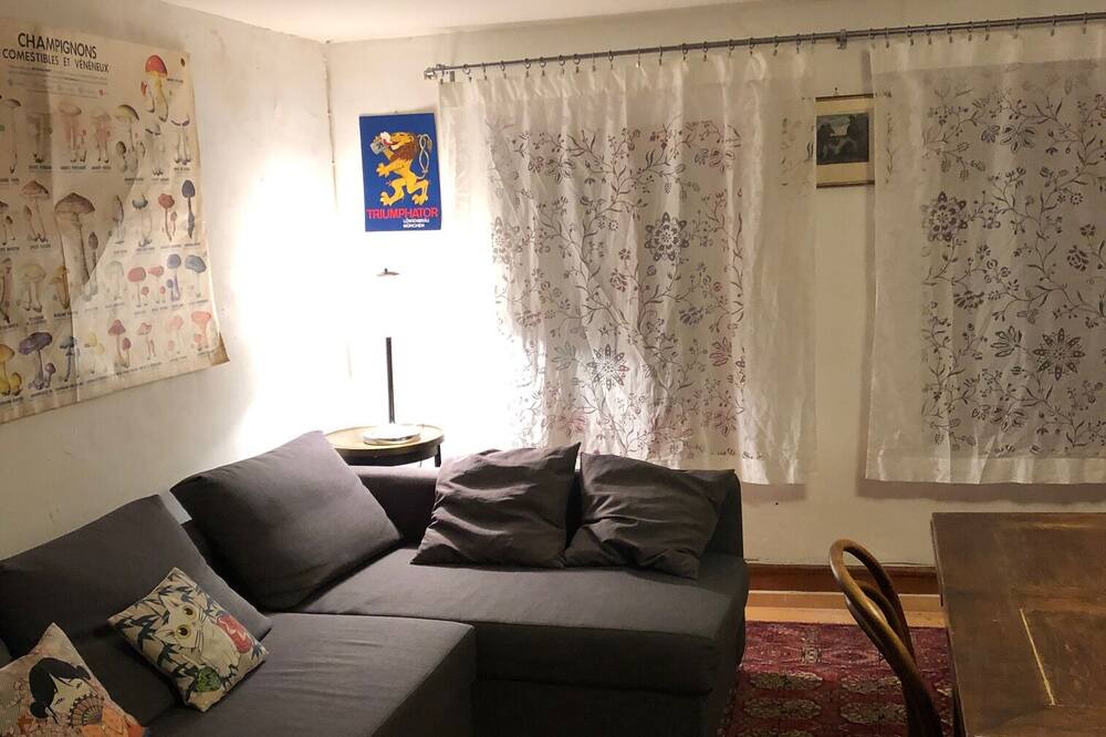 Photo of Livingroom in Eschbourg