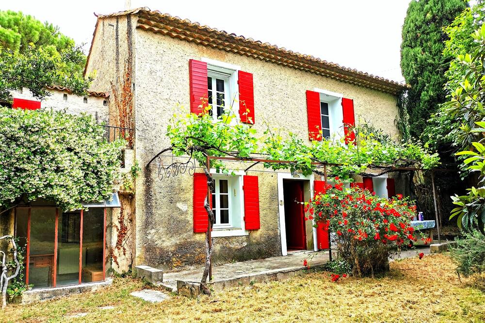 Photo of Outdoor in Loriol-du-Comtat