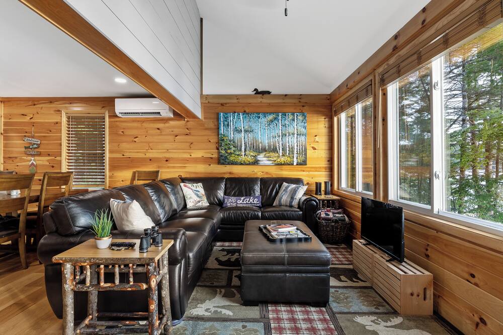 Photo of Livingroom in Hadley