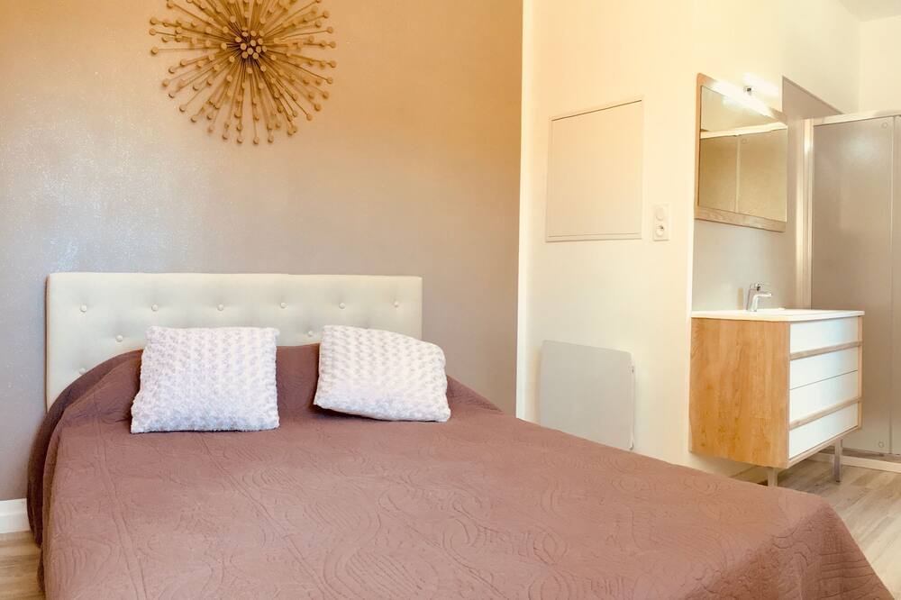 Photo of Bedroom in Villevieille