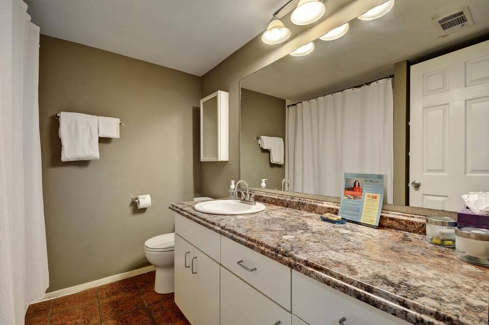 Photo of Bathroom in Civic District