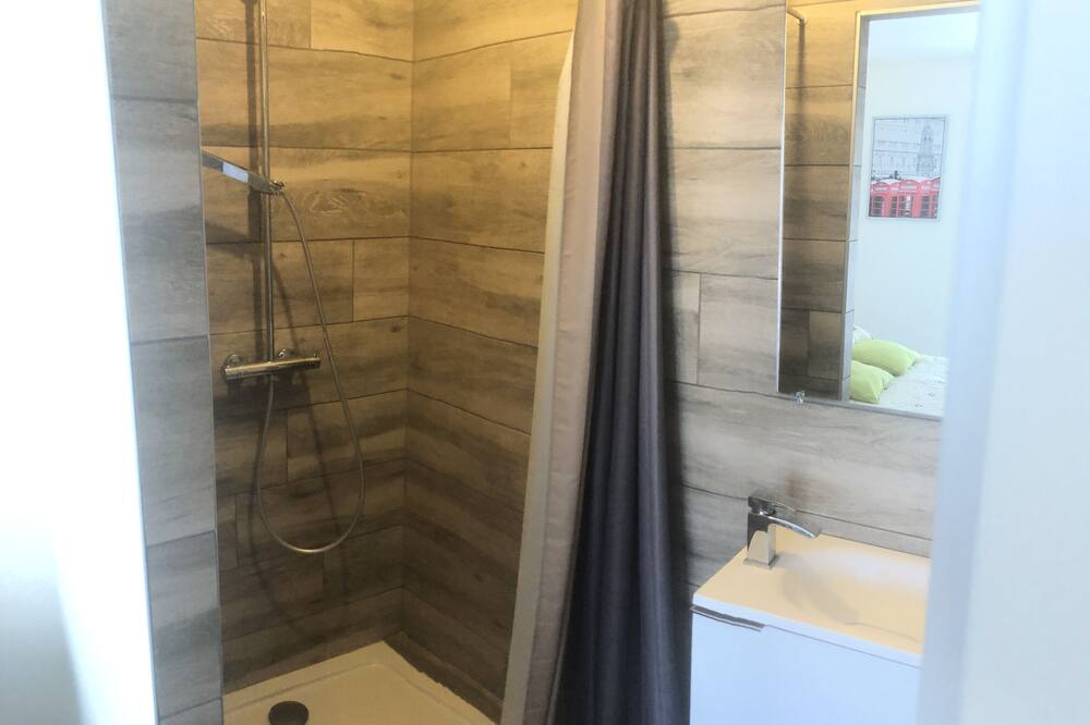 Photo of Bathroom in Cazevieille