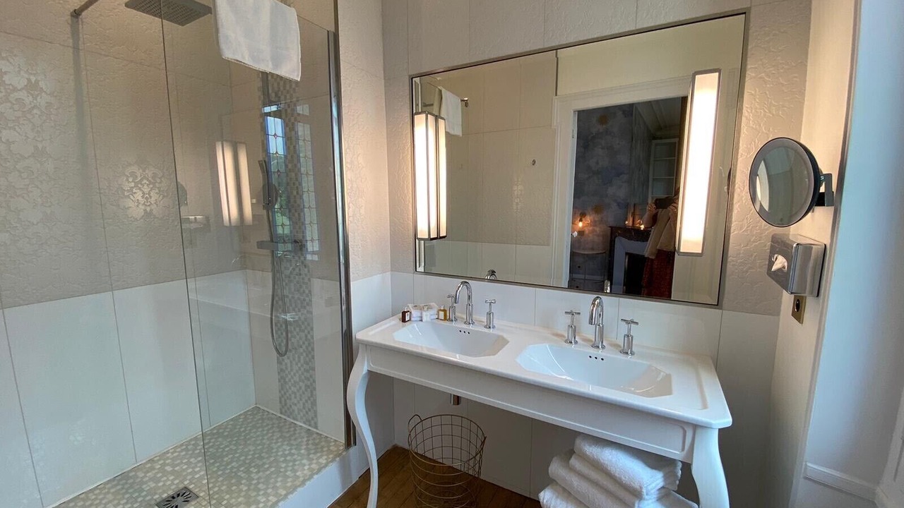 Photo of Others in Chartres