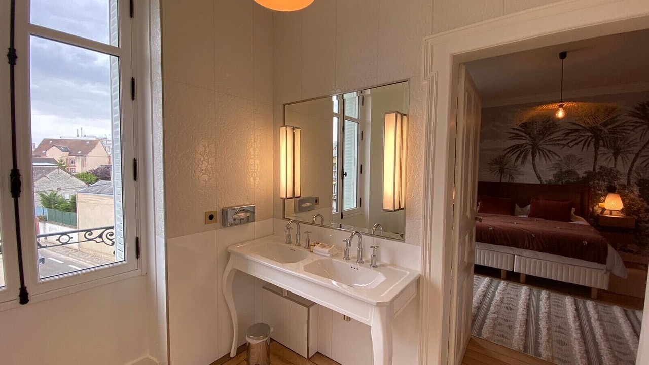 Photo of Bathroom in Chartres