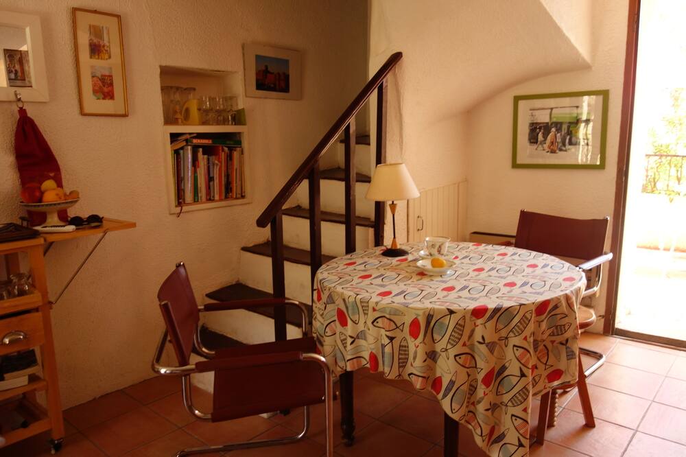 Photo of Livingroom in Magalas