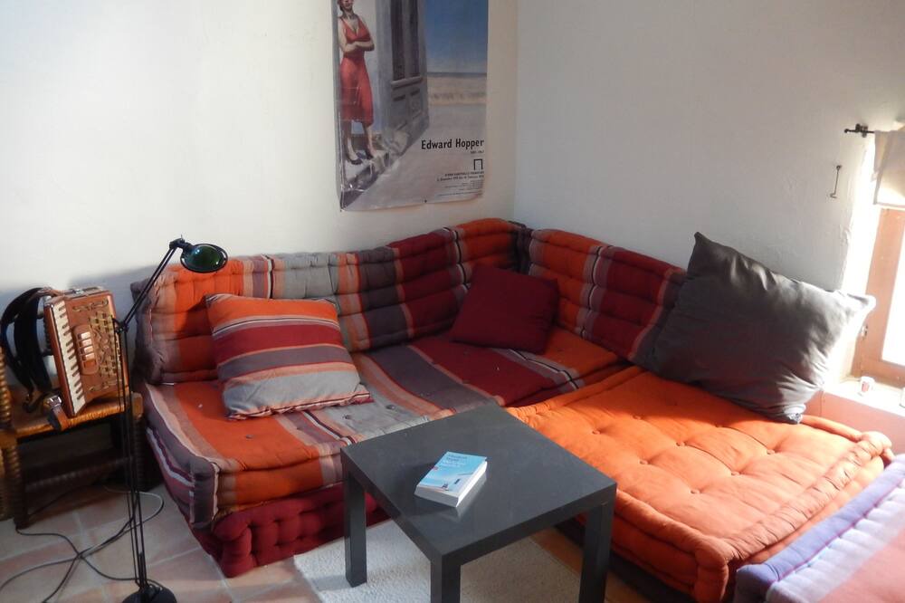 Photo of Livingroom in Magalas