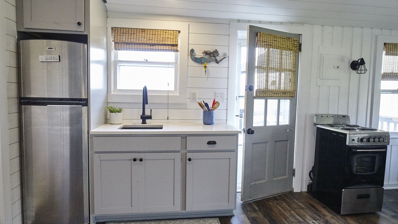 Photo of Kitchen in Saybrook Manor