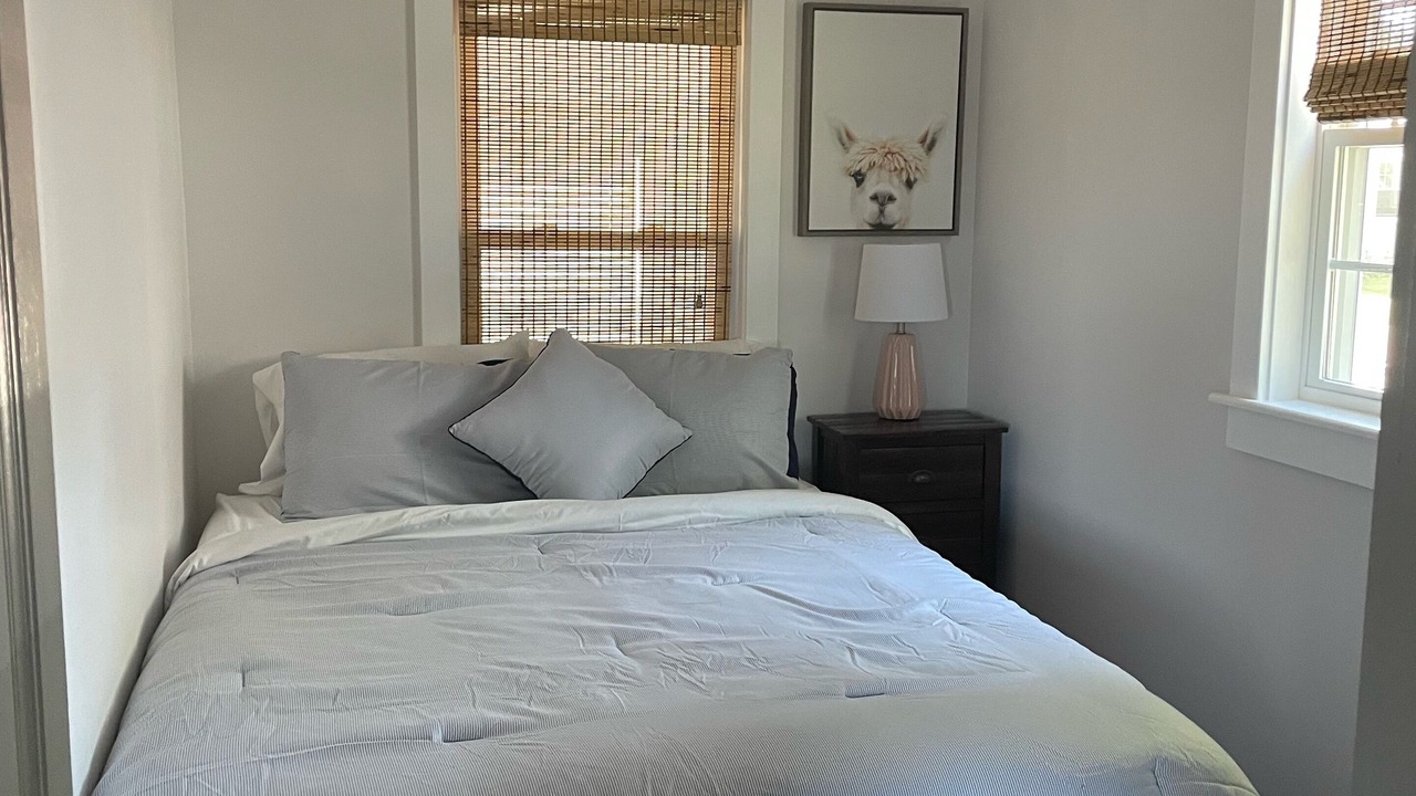 Photo of Others in Saybrook Manor