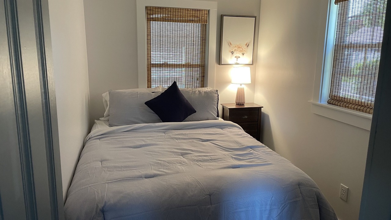 Photo of Others in Saybrook Manor