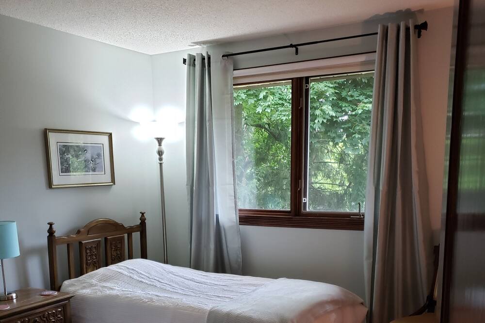 Photo of Bedroom in Westminster