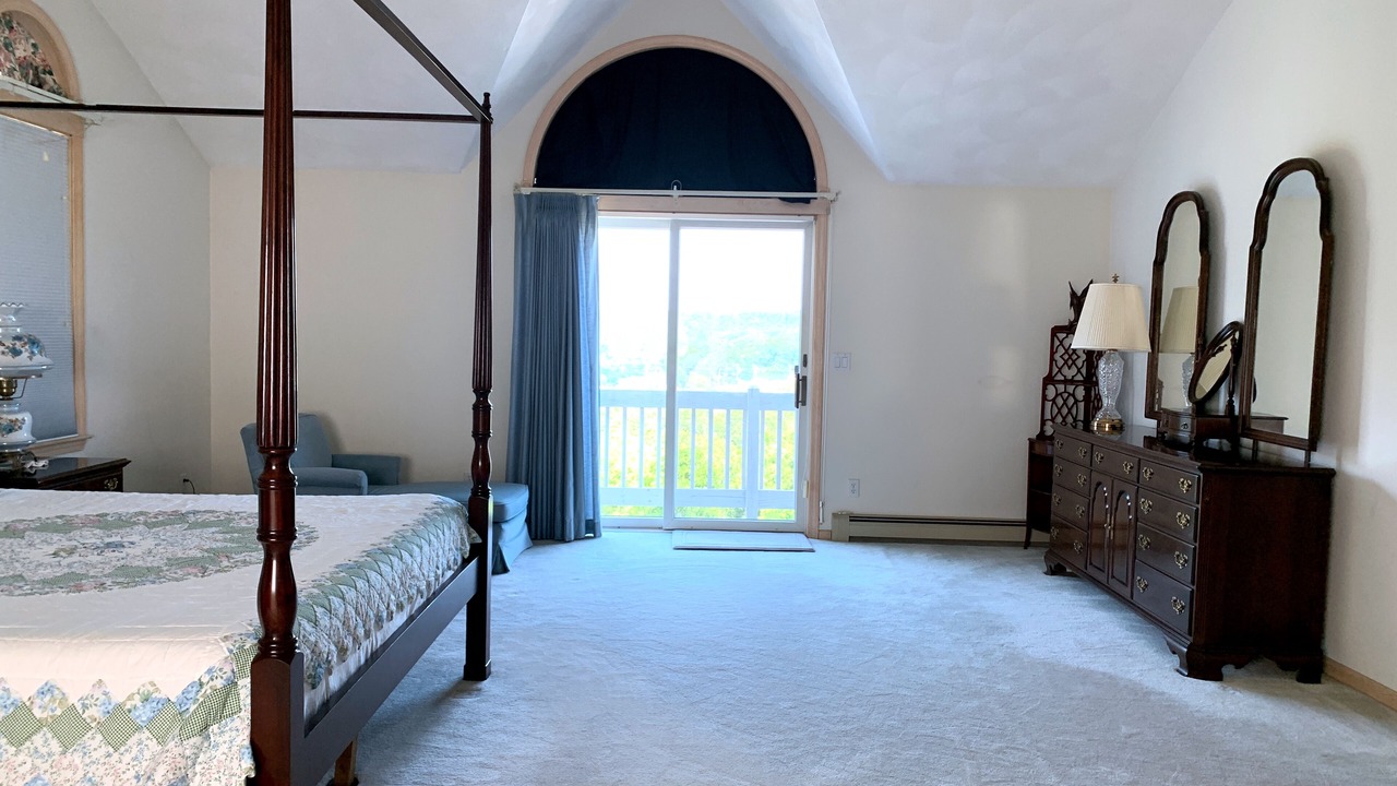 Photo of Bedroom in Sagamore