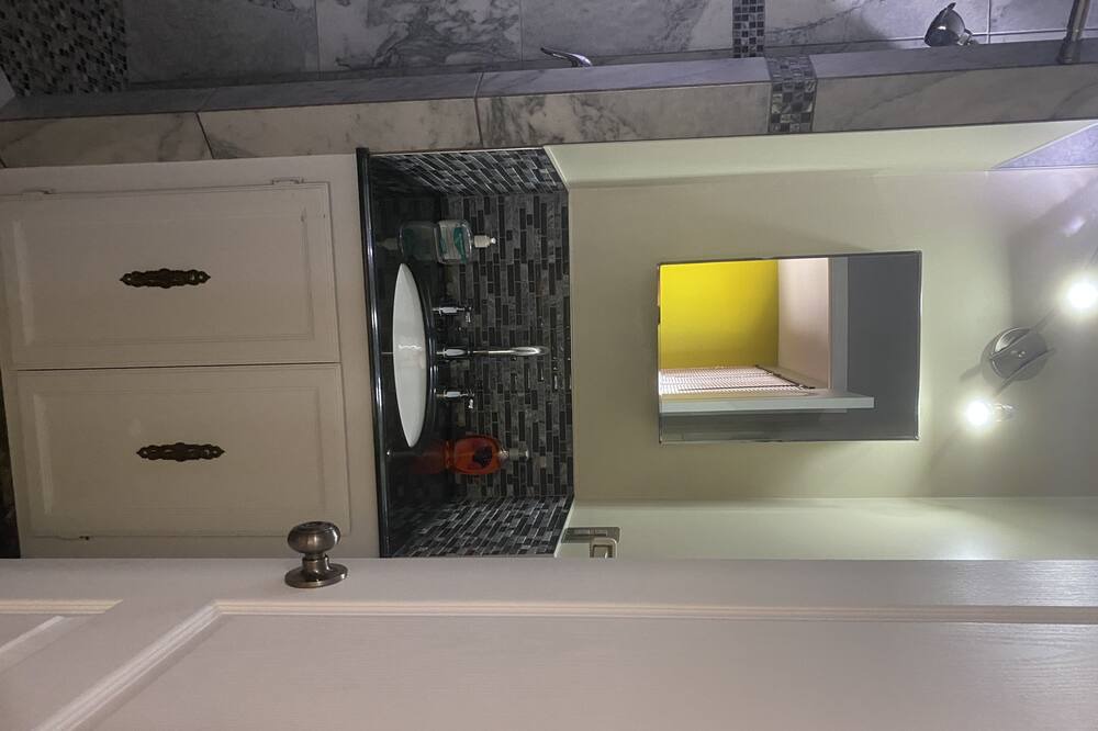 Photo of Bedroom in Laval