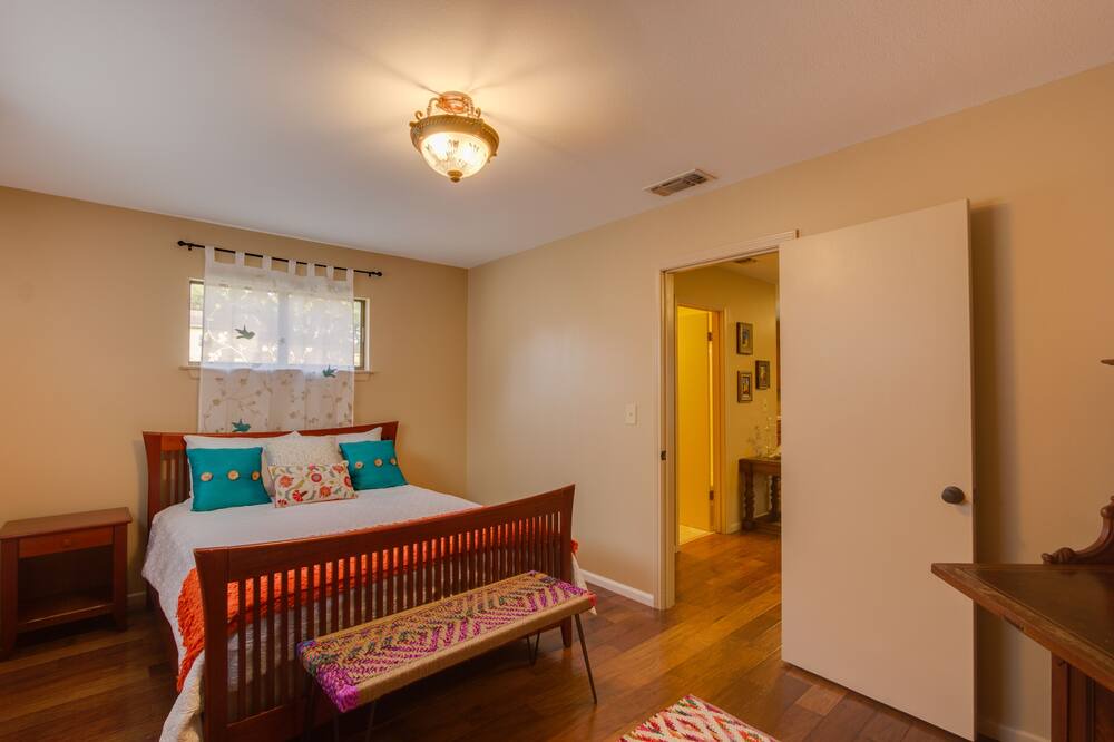 Photo of Bedroom in Wetmore