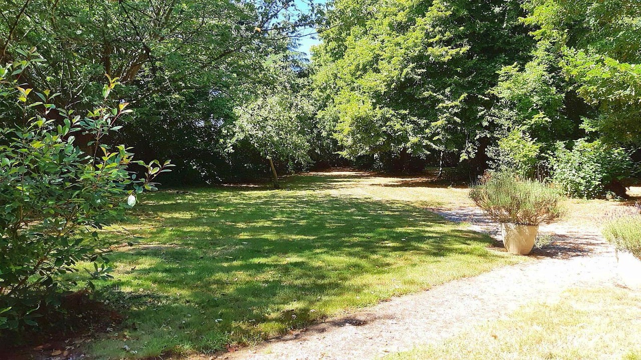 Photo of Outdoor in Saint-Clair-d'Arcey