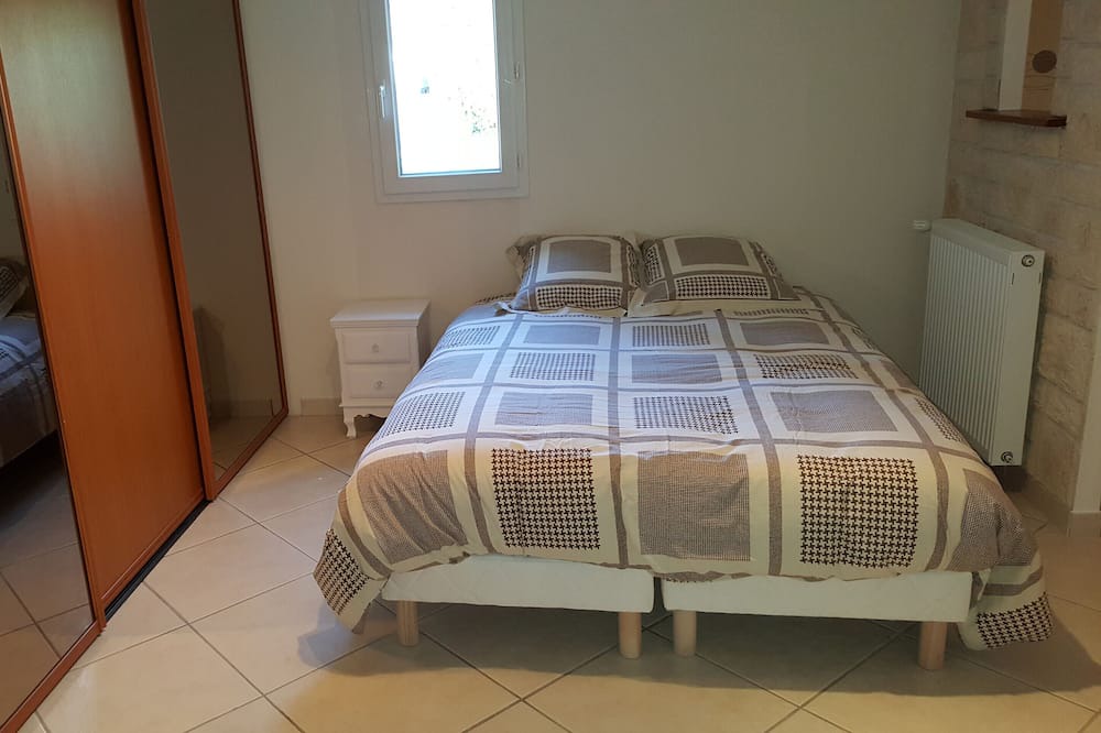 Photo of Bedroom in Beaune-les-Mines