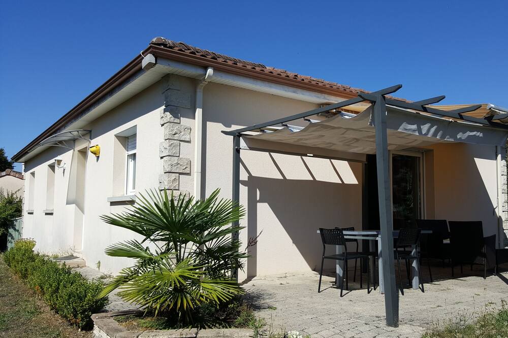 Photo of Outdoor in Beaune-les-Mines