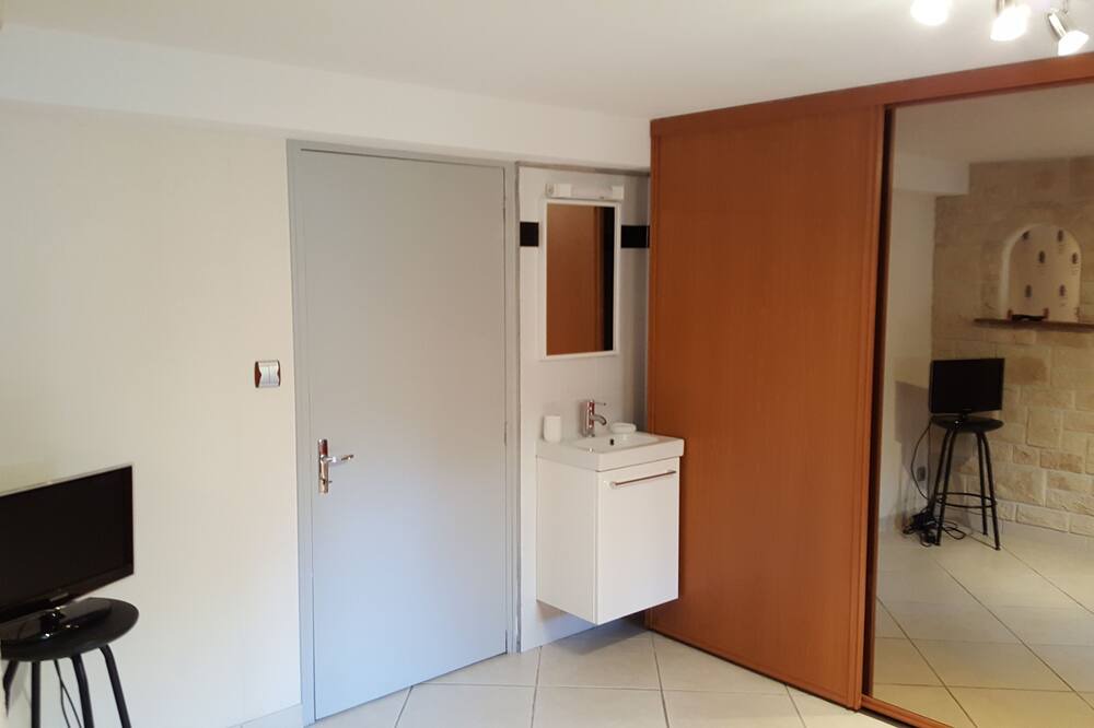 Photo of Bedroom in Beaune-les-Mines