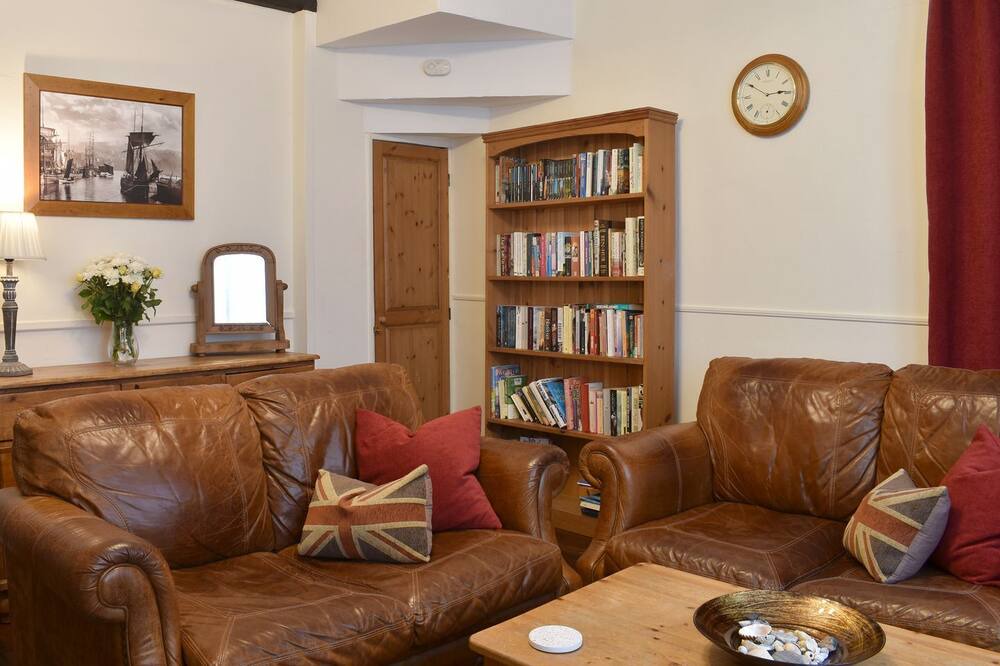 Photo of Livingroom in Whitby