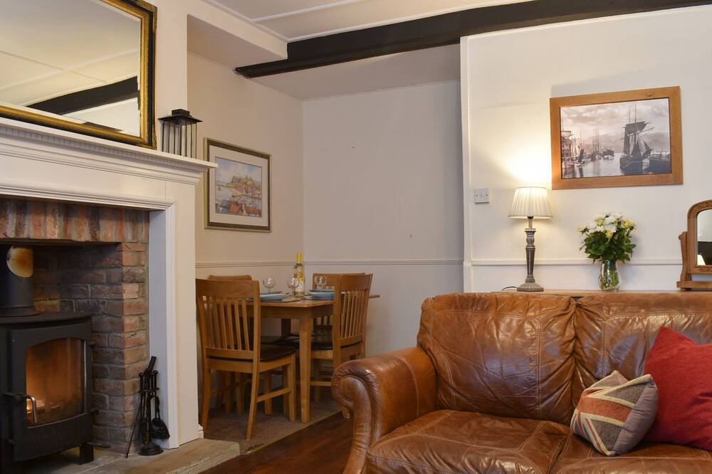Photo of Livingroom in Whitby