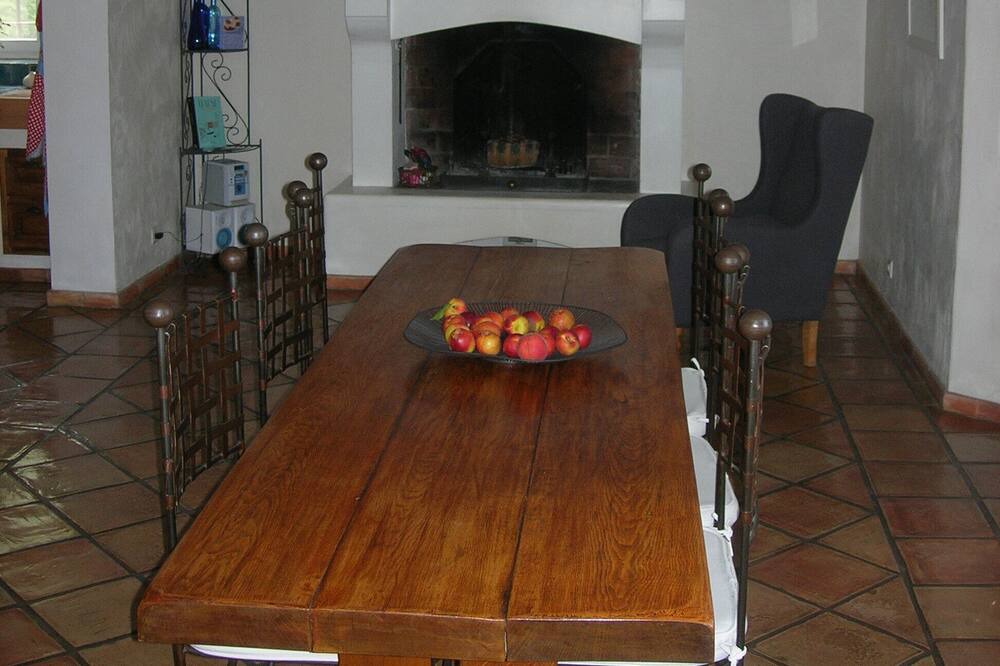 Photo of Livingroom in Gard Rhodanien
