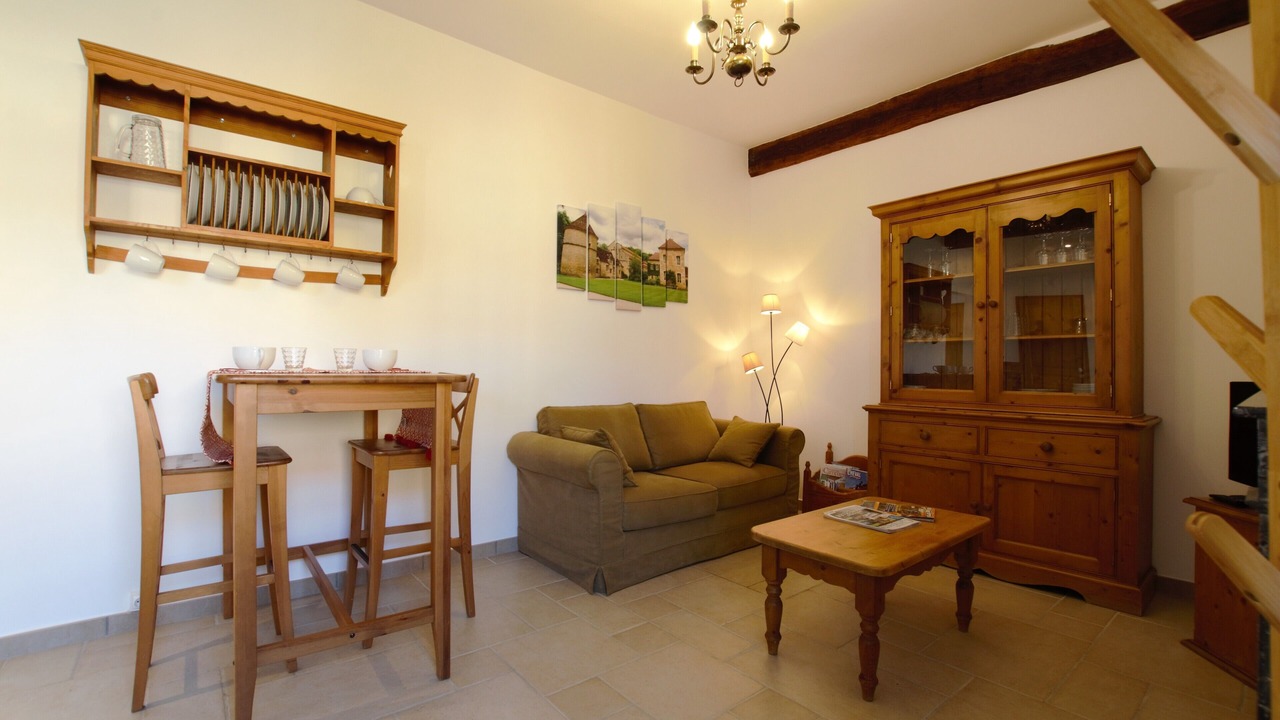 Photo of Others in Avallon