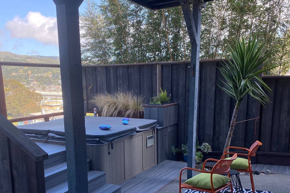 Photo of Patio Balcony in Pedro Point