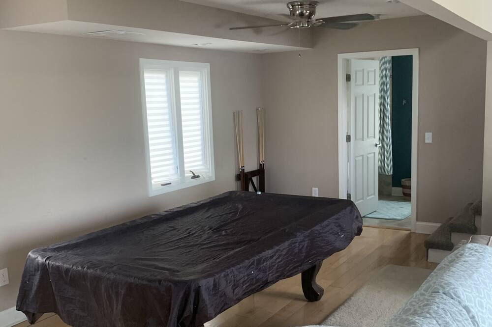 Photo of Bedroom in Lake Dalecarlia