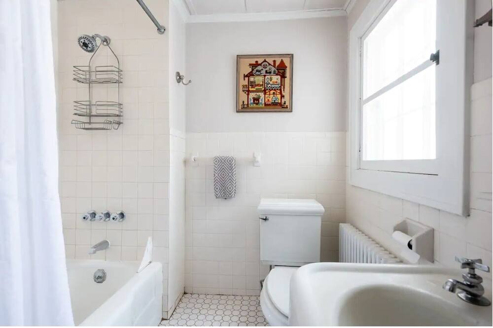 Photo of Bathroom in Hollowville