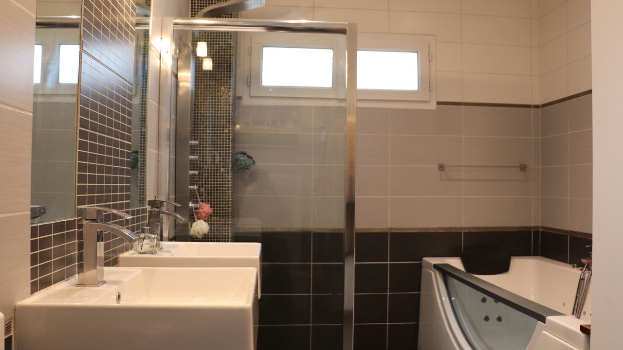 Photo of Bathroom in Marignane