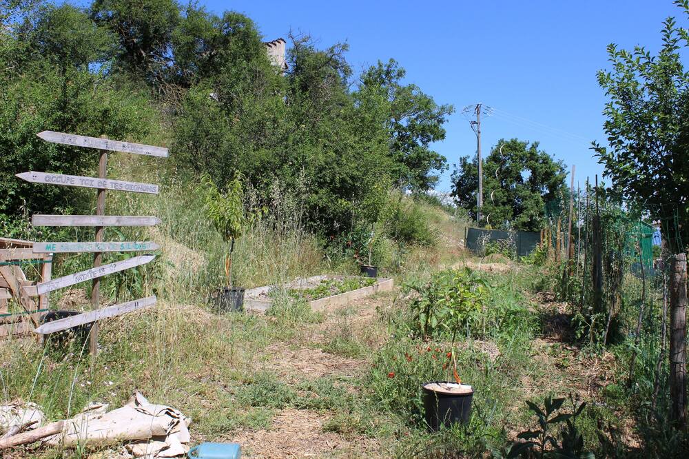 Photo of Outdoor in Granges-les-Beaumont