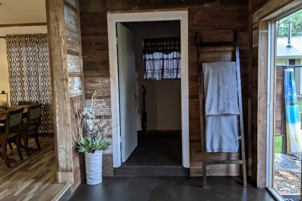 Photo of Bedroom in Murchison
