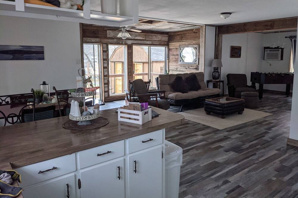 Photo of Livingroom in Murchison
