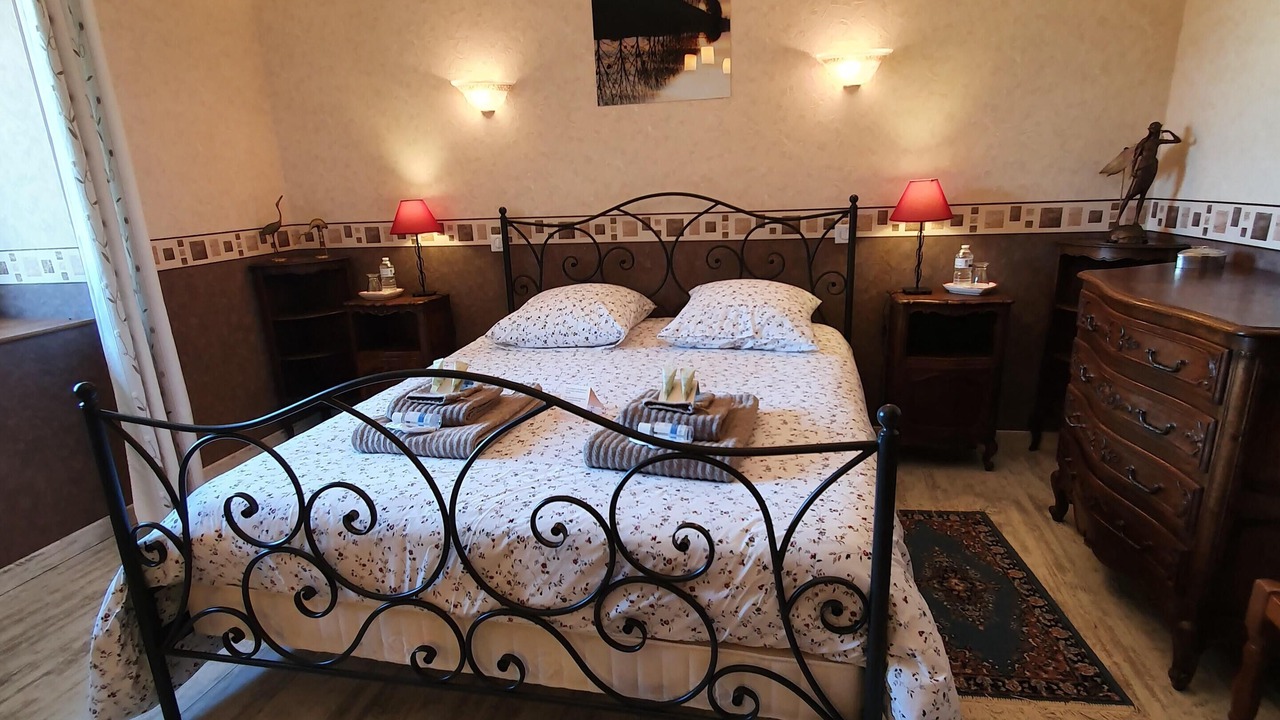 Photo of Bathroom in Dampierre-sur-Salon