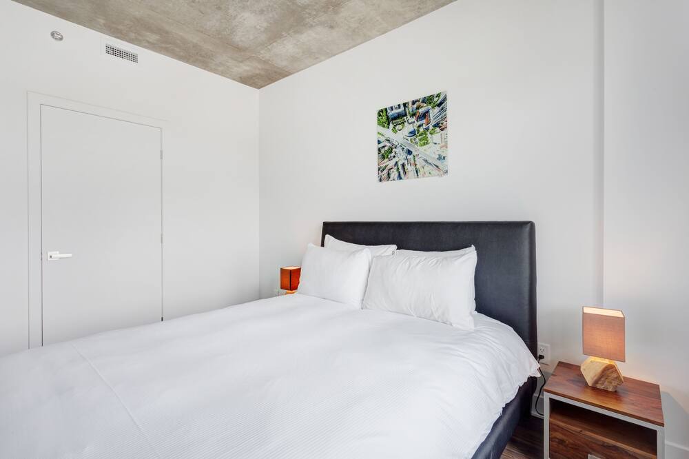 Photo of Bedroom in Brossard
