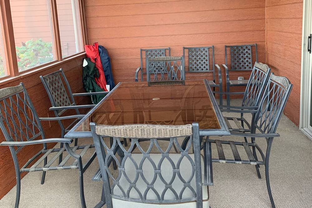 Photo of Outdoor in Crofton