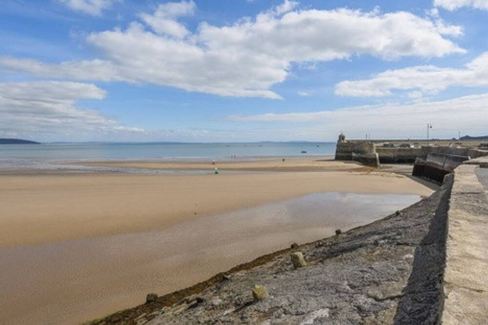 Photo of Others in Amroth