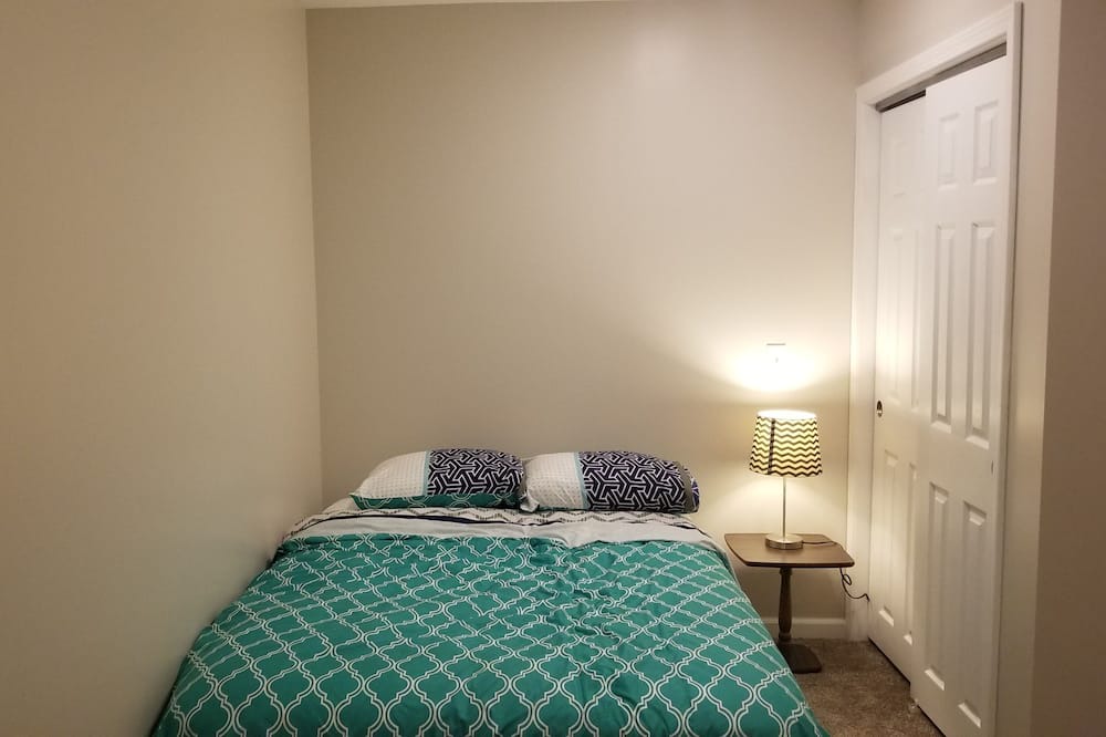 Photo of Bedroom in Baldwinsville