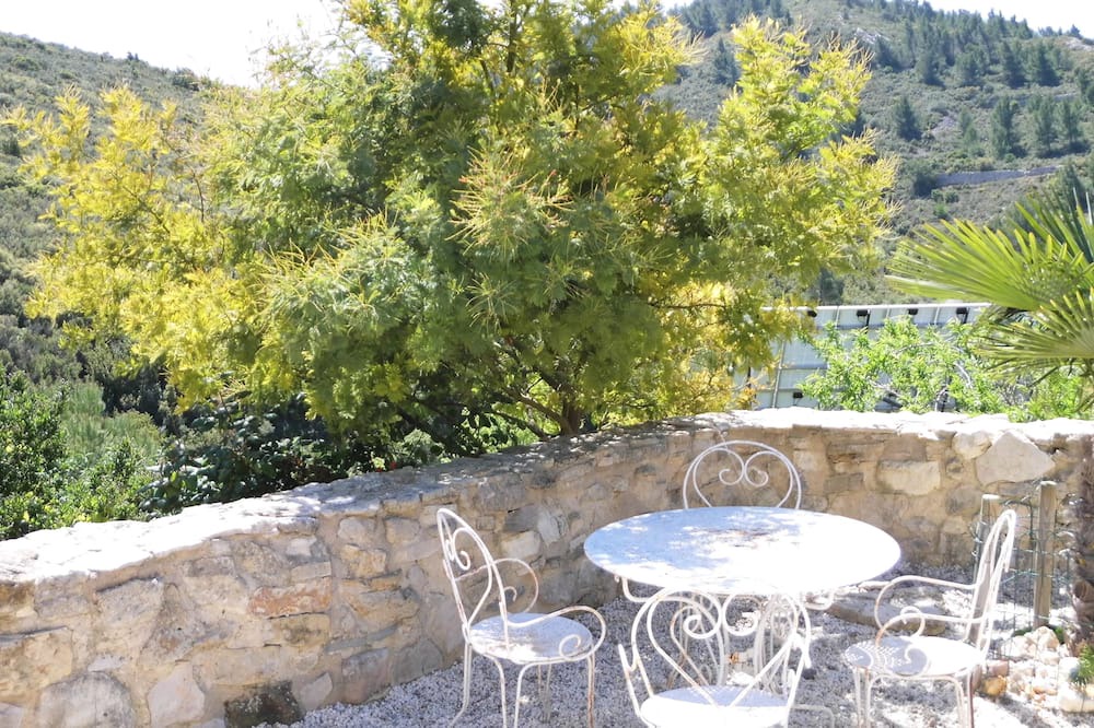 Photo of Patio Balcony in Portel-des-Corbieres