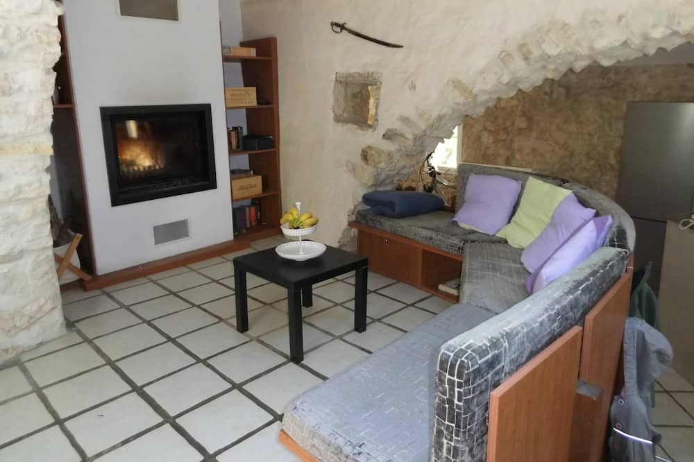 Photo of Livingroom in Portel-des-Corbieres
