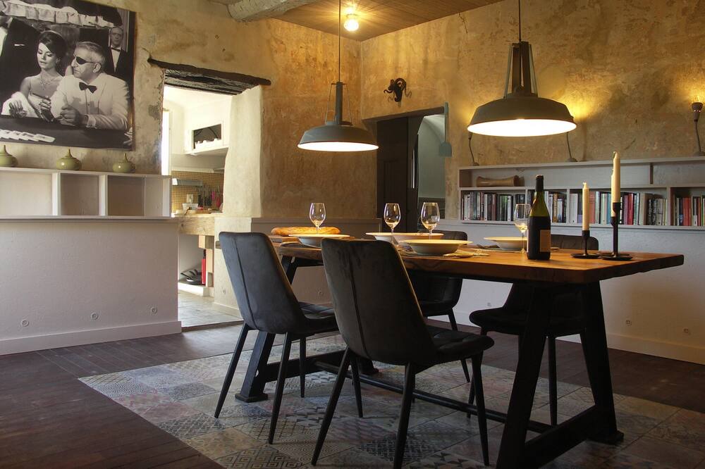 Photo of Kitchen in Deaux