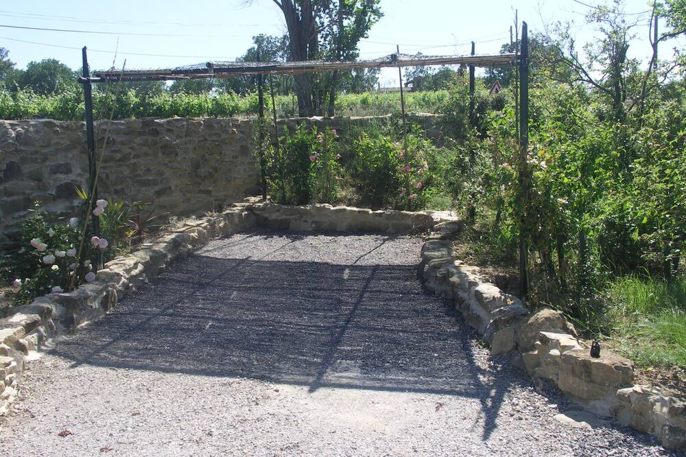 Photo of Outdoor in Deaux