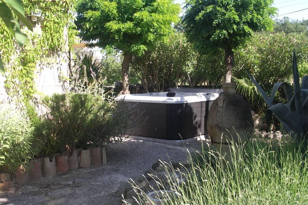 Photo of Outdoor in Deaux
